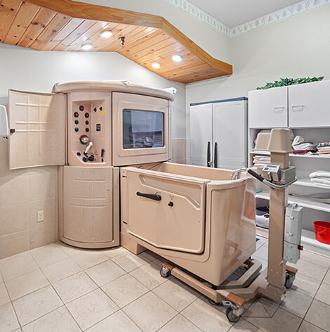 Good Samaritan Society - Estes Park Assisted Living - Bath with Whirlpool spa