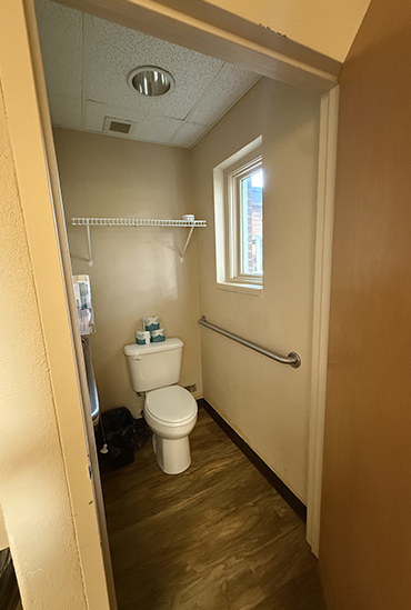 Good Samaritan Society – Estherville bathroom.