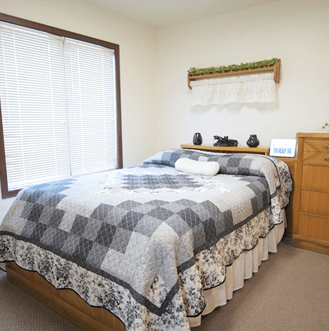 Good Samaritan Society - Grand Island Crane Meadows assisted living apartment bedroom