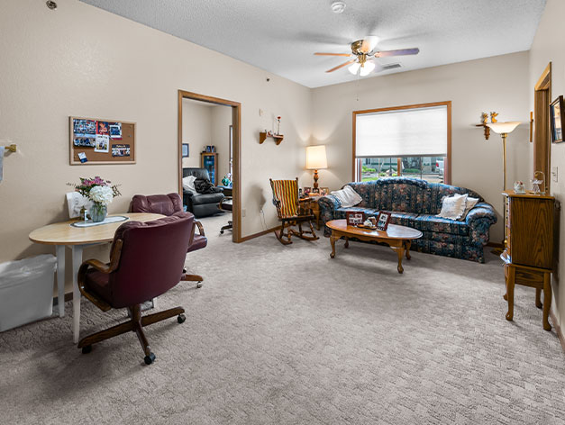 Luverne - Poplar Creek AL Living Room