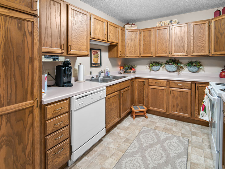 Luverne - The Oaks Kitchen