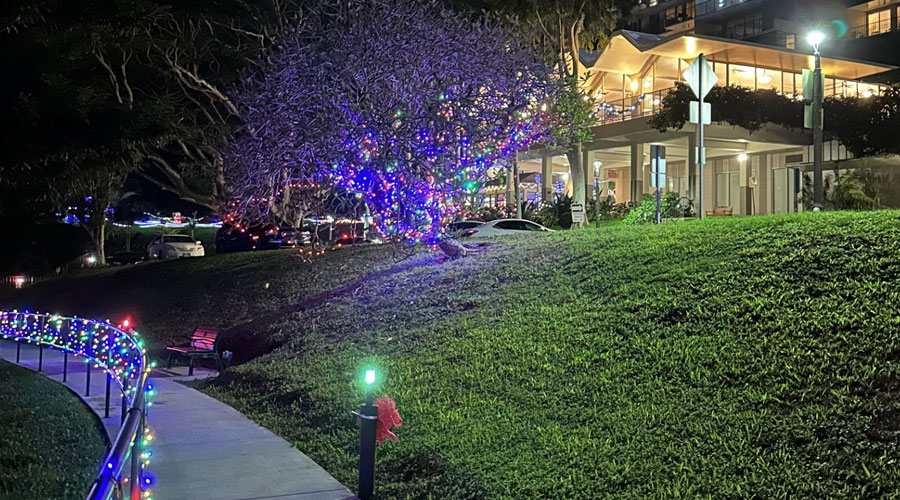 Holiday lights at Good Samaritan - Pohai Nani.