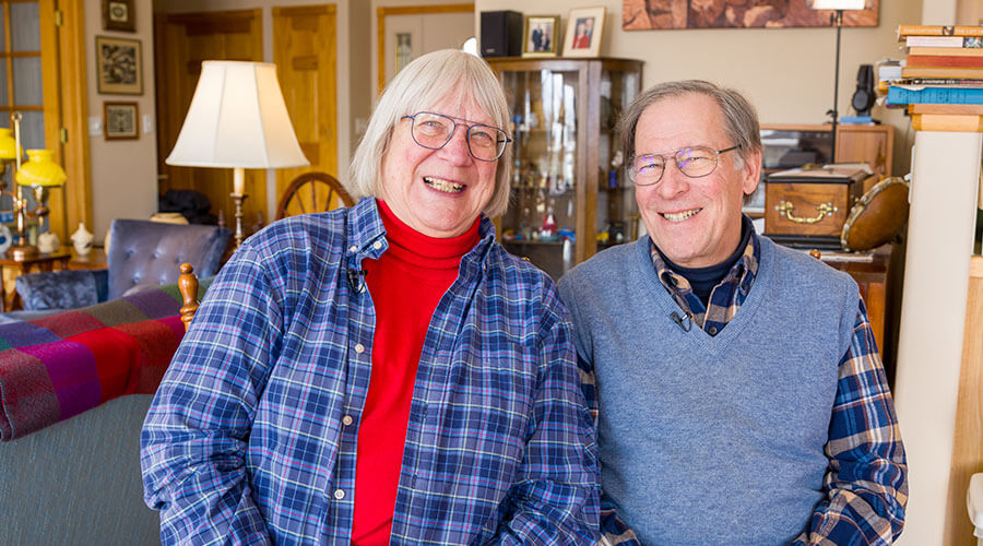 Miriam and Ralie Deffenbaugh smiling