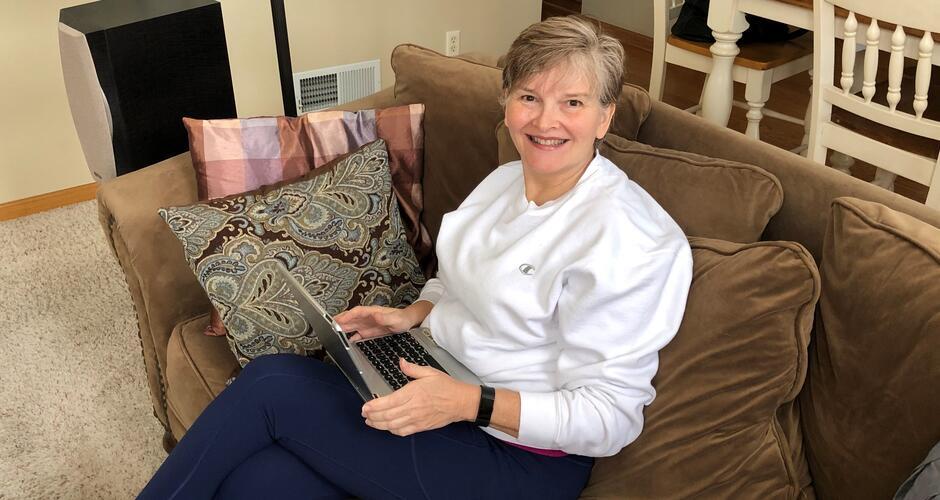 Wisconsin woman’s daily letters bring residents to tears