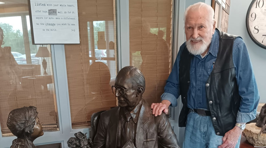Thomas Beard and his sculpture.